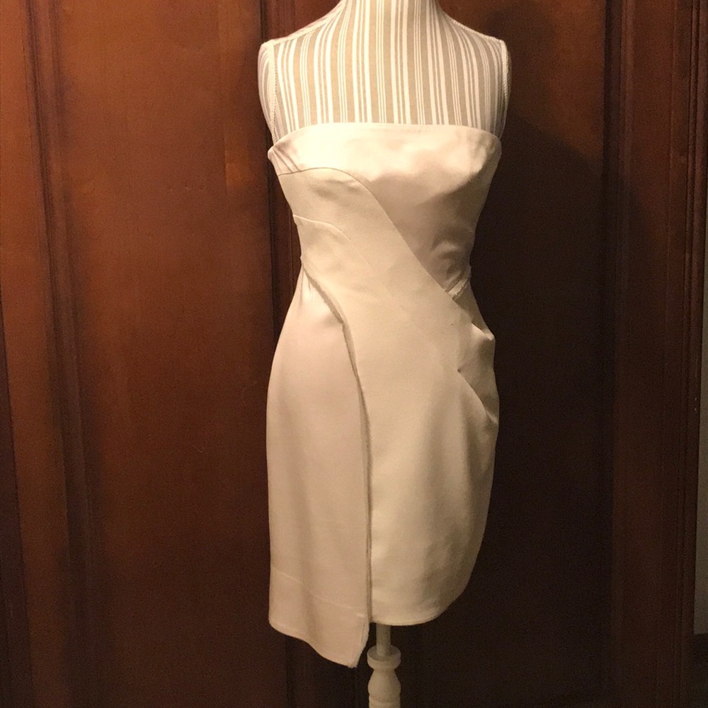 BCBG MaxAzria strapless, RunWay line size 4 dress
